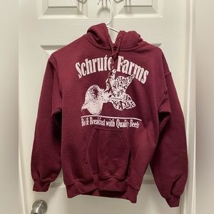 Shrute Farms “Bed & Breakfast with Quality Beets” The Office Size S Maroon color